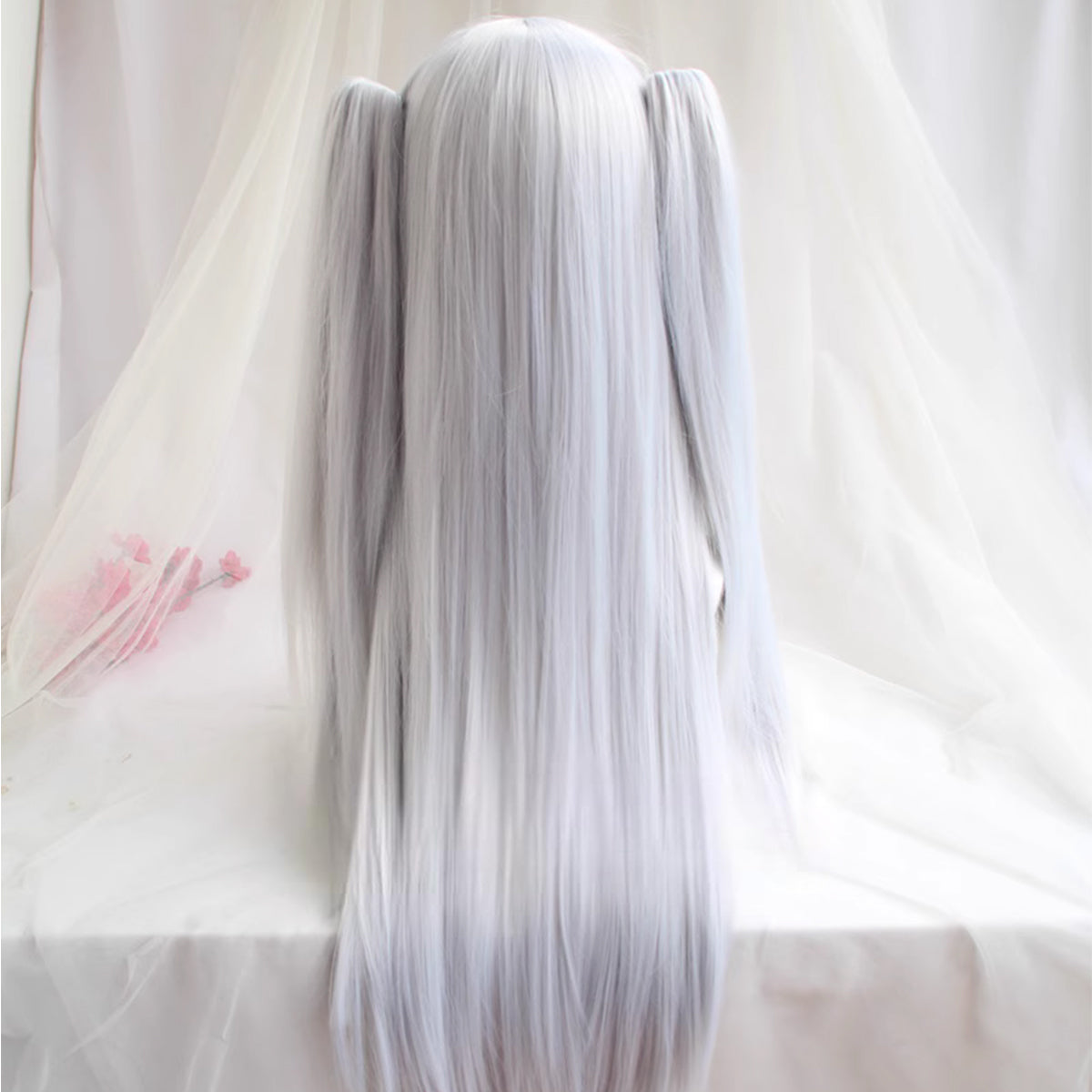 Arataki Itto von Genshin Impact Silber Weiß Rot Cosplay Perücke