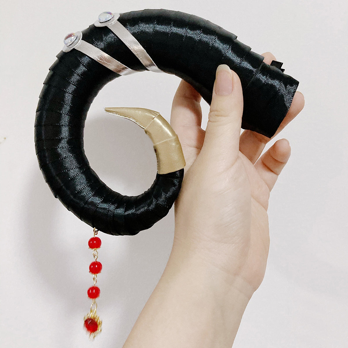 Critical Role Mollymauk Tealeaf Horn Cosplay Accessory Prop