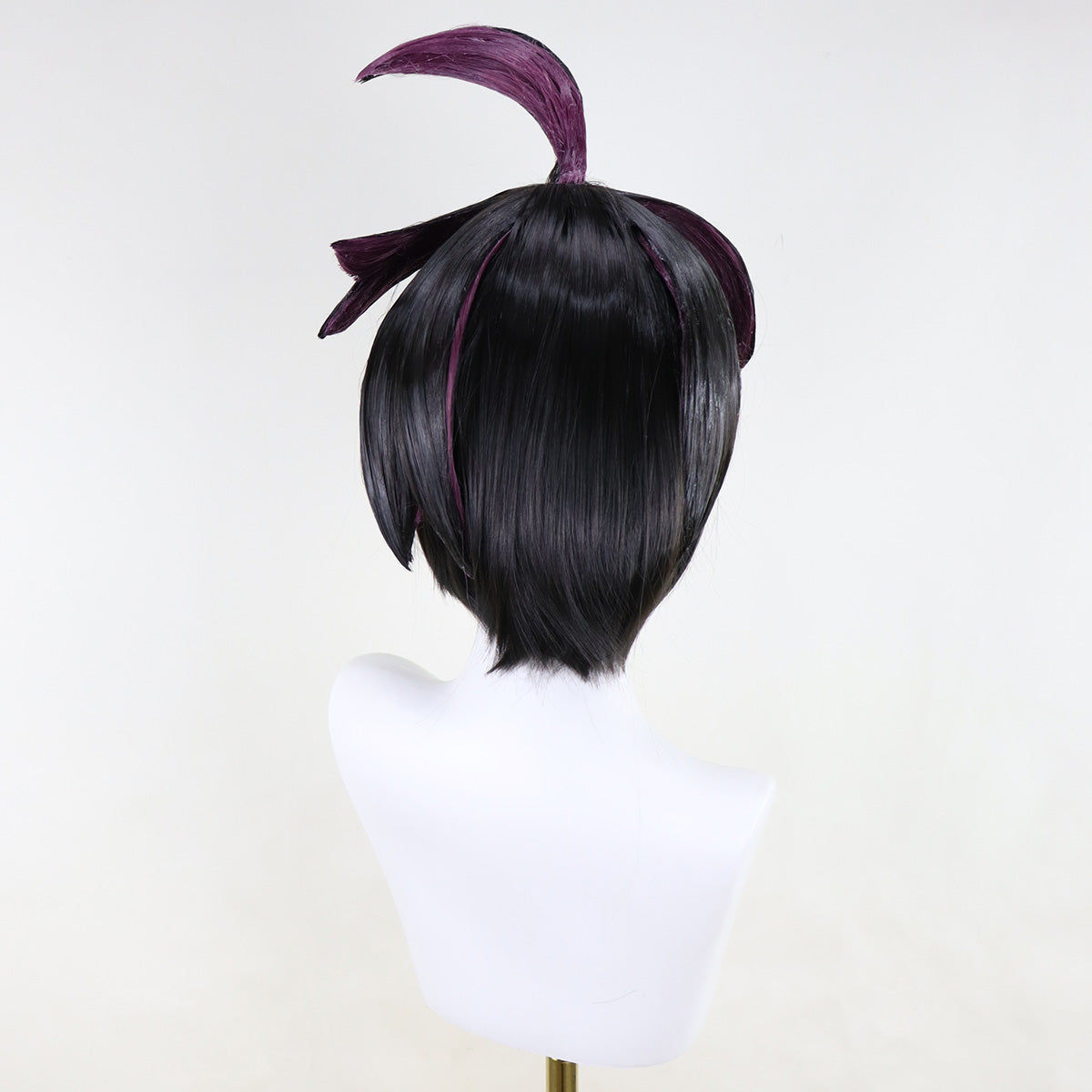 Pokemon Scarlet and Violet The Hidden Treasure of Area Zero Kieron Black Cosplay Wig