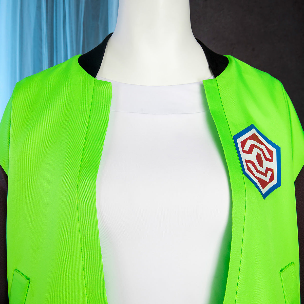 PM Legends: ZA Trainers Female Cosplay Costume – Gcosplay
