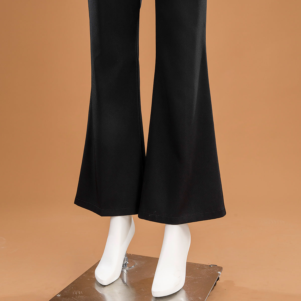 Catherine: Full Body Katherine McBride Cosplay Costume